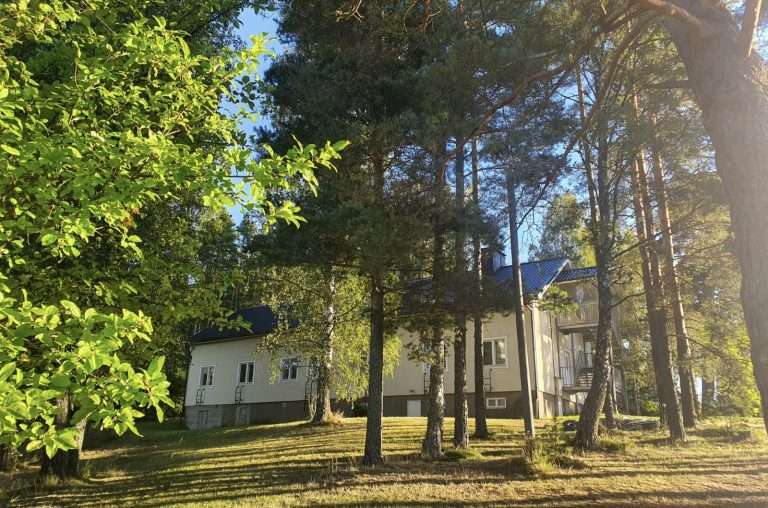 Avara Perniö